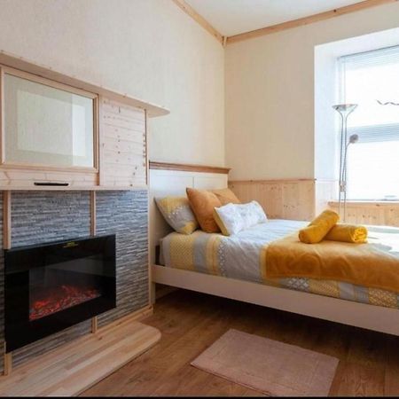 Georges57 2-Bed Apartment In Inverness Exteriör bild